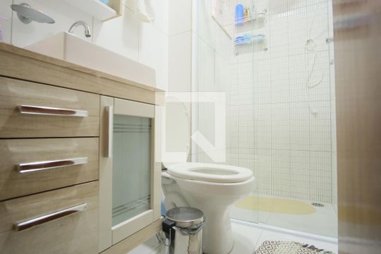 Banheiro da Suíte 2 de casa à venda com 3 quartos, 256m² em Tatuapé, São Paulo