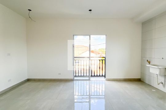 Sala/Cozinha de apartamento para alugar com 2 quartos, 27m² em São Domingos, São Paulo