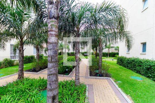 Área comum de apartamento para alugar com 2 quartos, 32m² em Jardim Planalto, São Paulo