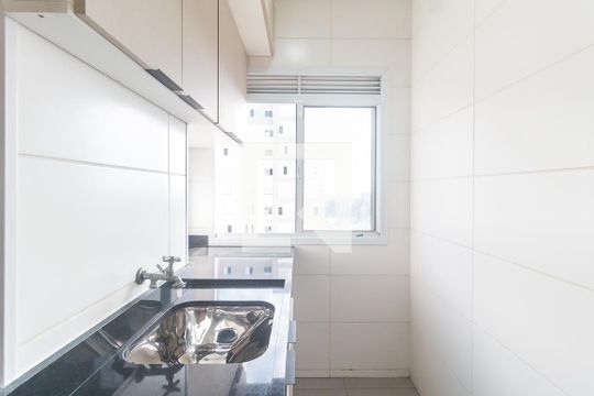 Área de Serviço de apartamento para alugar com 2 quartos, 52m² em Biritiba, Poá
