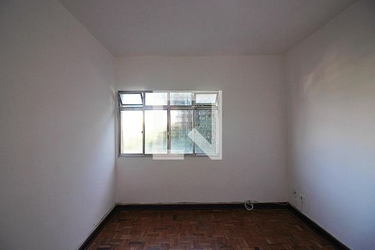 Sala de apartamento para alugar com 2 quartos, 67m² em Jardim Olavo Bilac, São Bernardo do Campo