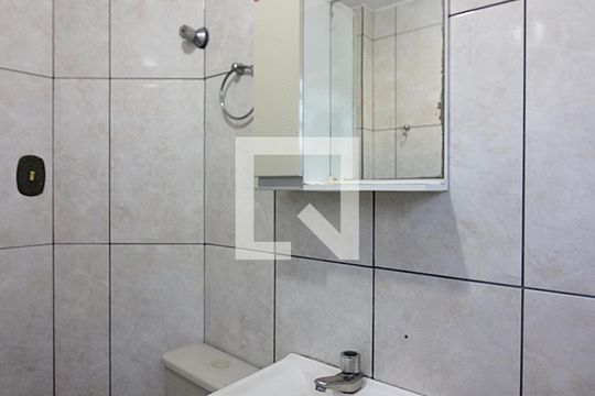 Banheiro Social de apartamento para alugar com 2 quartos, 67m² em Jardim Olavo Bilac, São Bernardo do Campo
