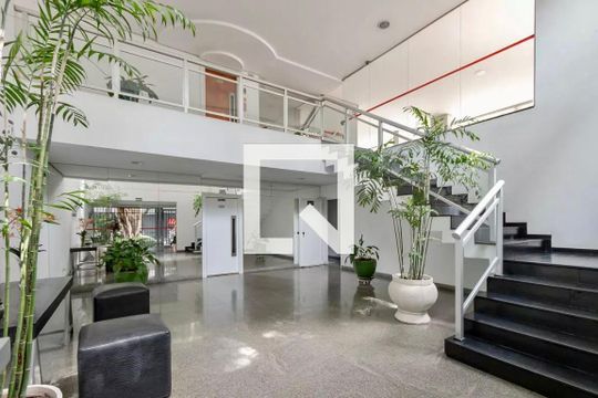 Hall Social Entrada de apartamento para alugar com 3 quartos, 94m² em Jardim das Acacias, São Paulo