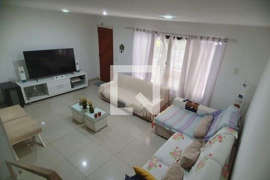 Sala de casa de condomínio à venda com 3 quartos, 100m² em Pechincha, Rio de Janeiro