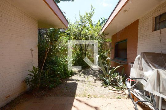 Jardim de Inverno 1 de casa à venda com 3 quartos, 450m² em Interlagos, São Paulo
