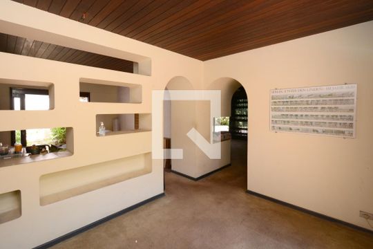 Sala 2 de casa à venda com 3 quartos, 450m² em Interlagos, São Paulo