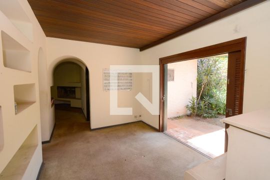 Sala 2 de casa à venda com 3 quartos, 450m² em Interlagos, São Paulo