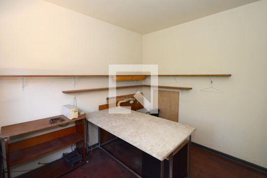 Quarto 3 de casa à venda com 3 quartos, 450m² em Interlagos, São Paulo
