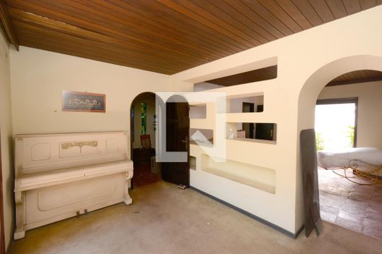 Sala 2 de casa à venda com 3 quartos, 450m² em Interlagos, São Paulo