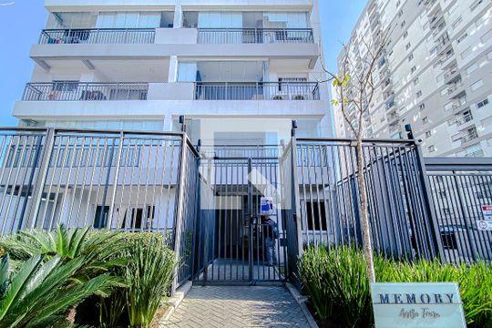 Fachada de apartamento à venda com 2 quartos, 38m² em Vila Invernada, São Paulo