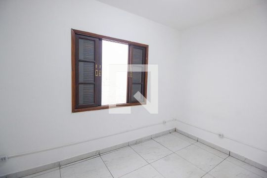 Quarto 2 de casa à venda com 2 quartos, 125m² em Jardim Maria Rosa, Taboão da Serra