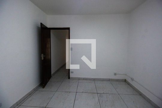 Quarto 1 de casa para alugar com 2 quartos, 125m² em Jardim Maria Rosa, Taboão da Serra