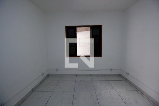 Quarto 1 de casa à venda com 2 quartos, 125m² em Jardim Maria Rosa, Taboão da Serra