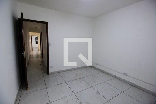 Quarto 1 de casa à venda com 2 quartos, 125m² em Jardim Maria Rosa, Taboão da Serra