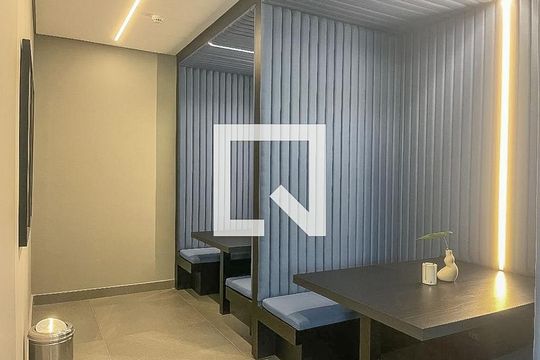 Coworking de kitnet/studio para alugar com 1 quarto, 27m² em Pompeia, São Paulo