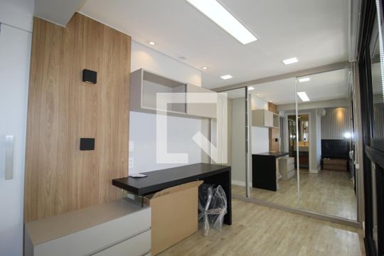 Quarto Suíte de apartamento para alugar com 1 quarto, 70m² em Vila Olímpia, São Paulo
