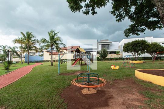 Área comum - Playground de casa de condomínio para alugar com 3 quartos, 323m² em Granja Olga Ii, Sorocaba