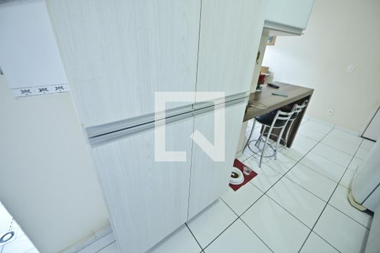 Cozinha de apartamento para alugar com 2 quartos, 63m² em Jardim Atlantico, Goiânia