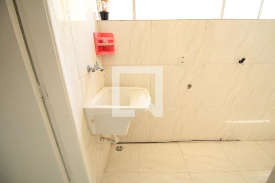 Cozinha e Área de Serviço de apartamento para alugar com 2 quartos, 68m² em Costa Azul, Salvador