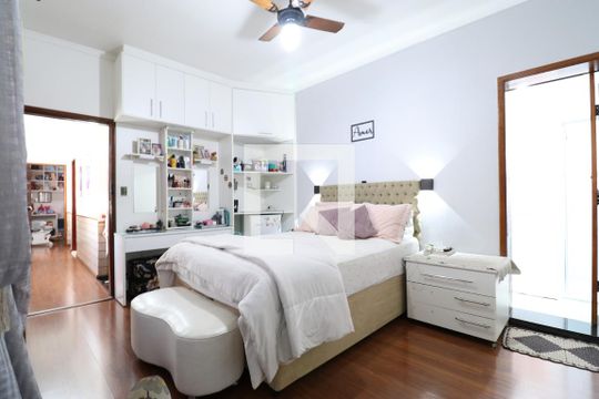 Suíte 3 de casa de condomínio à venda com 4 quartos, 300m² em Bom Retiro, São Paulo
