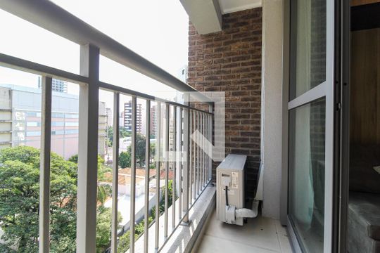 Sacada de kitnet/studio à venda com 1 quarto, 21m² em Indianópolis, São Paulo