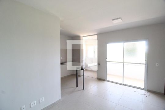 Apartamento para alugar com 2 quartos, 50m² em Morumbi, Uberlândia