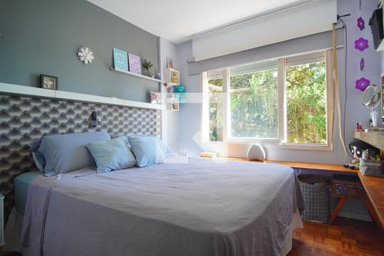 Quarto 1 de apartamento à venda com 2 quartos, 64m² em Cristo Redentor, Porto Alegre