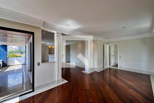 Sala de apartamento para alugar com 3 quartos, 216m² em Cidade Monções, São Paulo