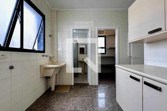 Área de Serviço de apartamento à venda com 3 quartos, 216m² em Cidade Monções, São Paulo