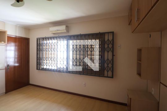 Suite de apartamento para alugar com 2 quartos, 70m² em Mathias Velho, Canoas