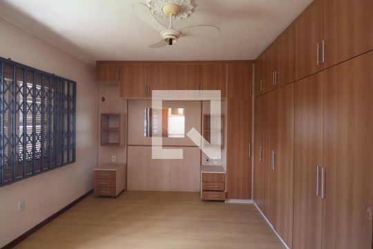 Suite de apartamento para alugar com 2 quartos, 70m² em Mathias Velho, Canoas