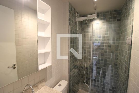 Banheiro de kitnet/studio à venda com 1 quarto, 26m² em Tucuruvi, São Paulo