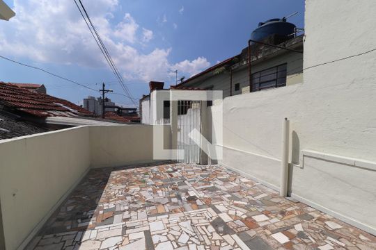 Quintal de casa para alugar com 1 quarto, 40m² em Vila Marina, Santo André
