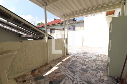 Área de Serviço de casa para alugar com 1 quarto, 40m² em Vila Marina, Santo André
