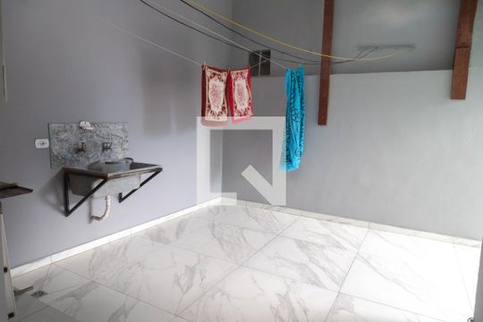 Área de Serviço de casa para alugar com 3 quartos, 156m² em Vila Galvão, Guarulhos