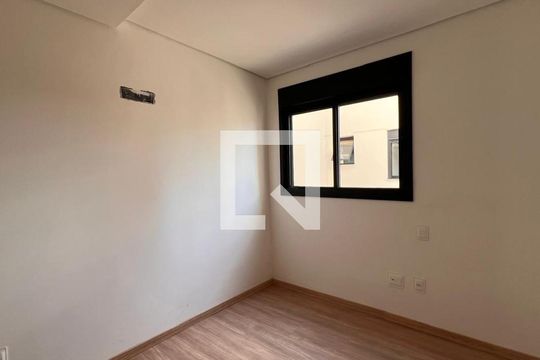 Quarto 1 de apartamento à venda com 2 quartos, 107m² em Centro, Belo Horizonte