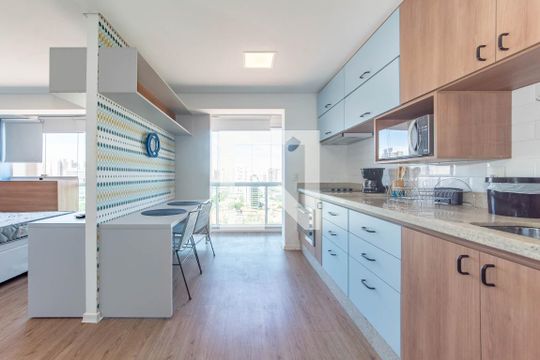 Cozinha de apartamento à venda com 1 quarto, 33m² em Brooklin, São Paulo