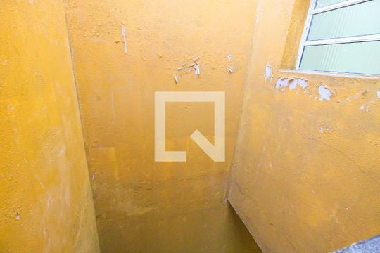 Vista do Quarto 1 de casa de condomínio para alugar com 2 quartos, 55m² em Vila Princesa Isabel, São Paulo