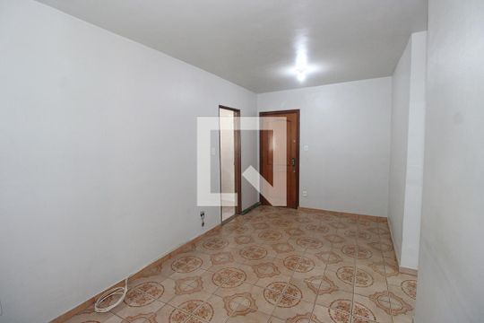 Sala de apartamento para alugar com 2 quartos, 57m² em Tomás Coelho, Rio de Janeiro