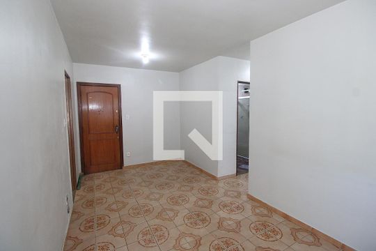 Sala de apartamento para alugar com 2 quartos, 57m² em Tomás Coelho, Rio de Janeiro