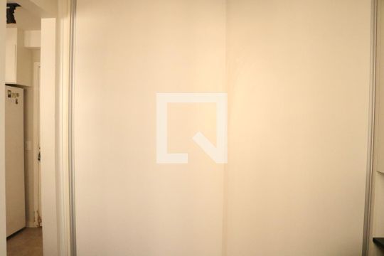 Quarto de apartamento à venda com 1 quarto, 34m² em Barra Funda, São Paulo