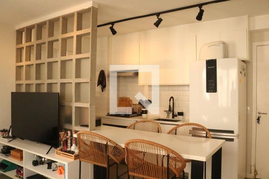 Apartamento à venda com 1 quarto, 34m² em Barra Funda, São Paulo
