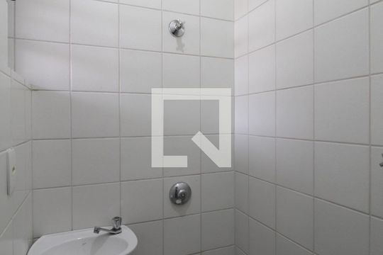 Banheiro da Suite de apartamento à venda com 3 quartos, 58m² em Jardim Atlântico, Belo Horizonte