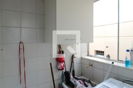 Cozinha e Área de Serviço de apartamento à venda com 3 quartos, 58m² em Jardim Atlântico, Belo Horizonte