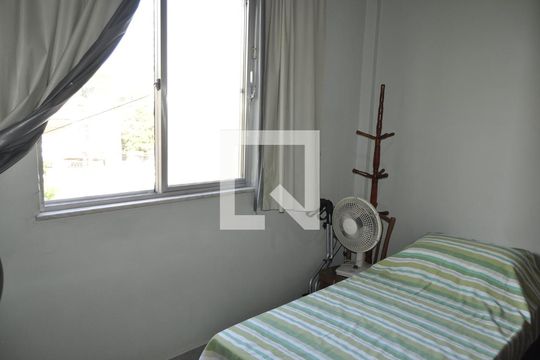 Quarto  de apartamento à venda com 2 quartos, 55m² em Pilares, Rio de Janeiro