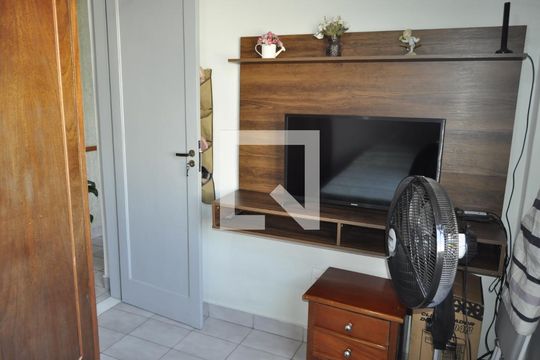 Quarto  de apartamento à venda com 2 quartos, 55m² em Pilares, Rio de Janeiro
