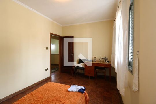 Quarto 1 de casa à venda com 4 quartos, 384m² em Vila Francisco Matarazzo, Santo André