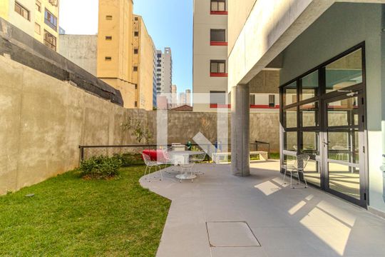 Área comum - Jardim de apartamento para alugar com 1 quarto, 26m² em Vila Buarque, São Paulo