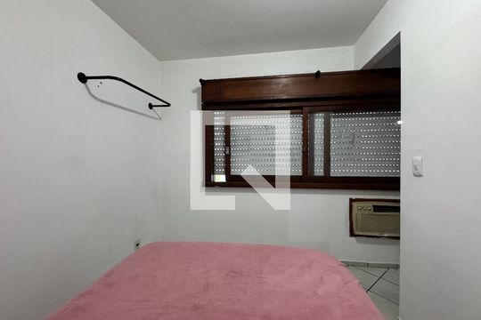 Quarto de apartamento para alugar com 2 quartos, 30m² em Centro, São Leopoldo
