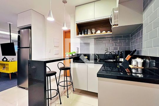 Cozinha e Área de Serviço de apartamento à venda com 1 quarto, 38m² em Centro, Guarulhos